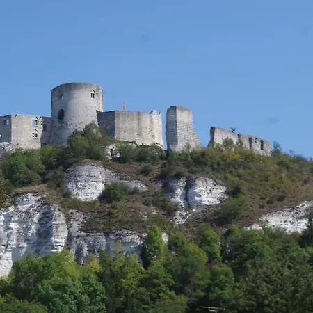 Joli Cocon Avec Terrasse Entre Giverny Et La Roche Guyon * Gasny