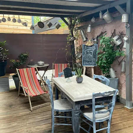 Joli Cocon Avec Terrasse Entre Giverny Et La Roche Guyon *