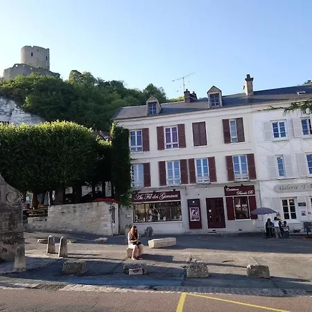 Joli Cocon Avec Terrasse Entre Giverny Et La Roche Guyon 펜션
