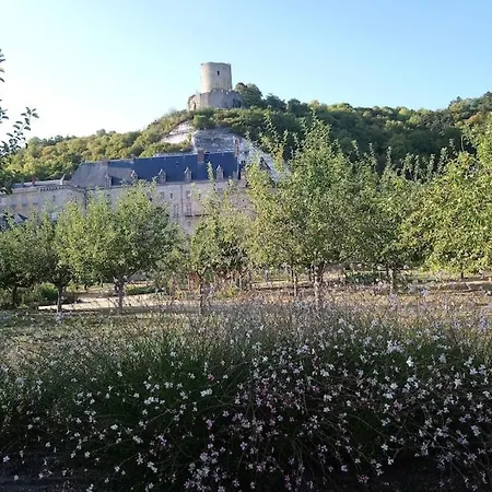 Joli Cocon Avec Terrasse Entre Giverny Et La Roche Guyon * Gasny