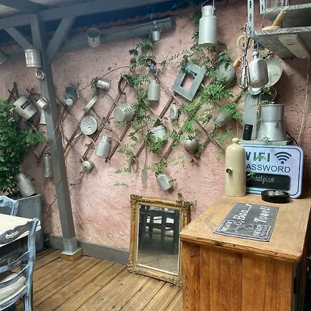 펜션 Joli Cocon Avec Terrasse Entre Giverny Et La Roche Guyon
