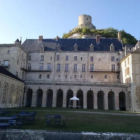 Joli Cocon Avec Terrasse Entre Giverny Et La Roche Guyon *